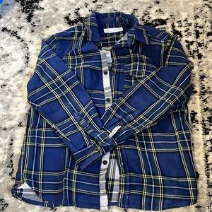 Boys Zara plaid light weight button up fits more like a 6